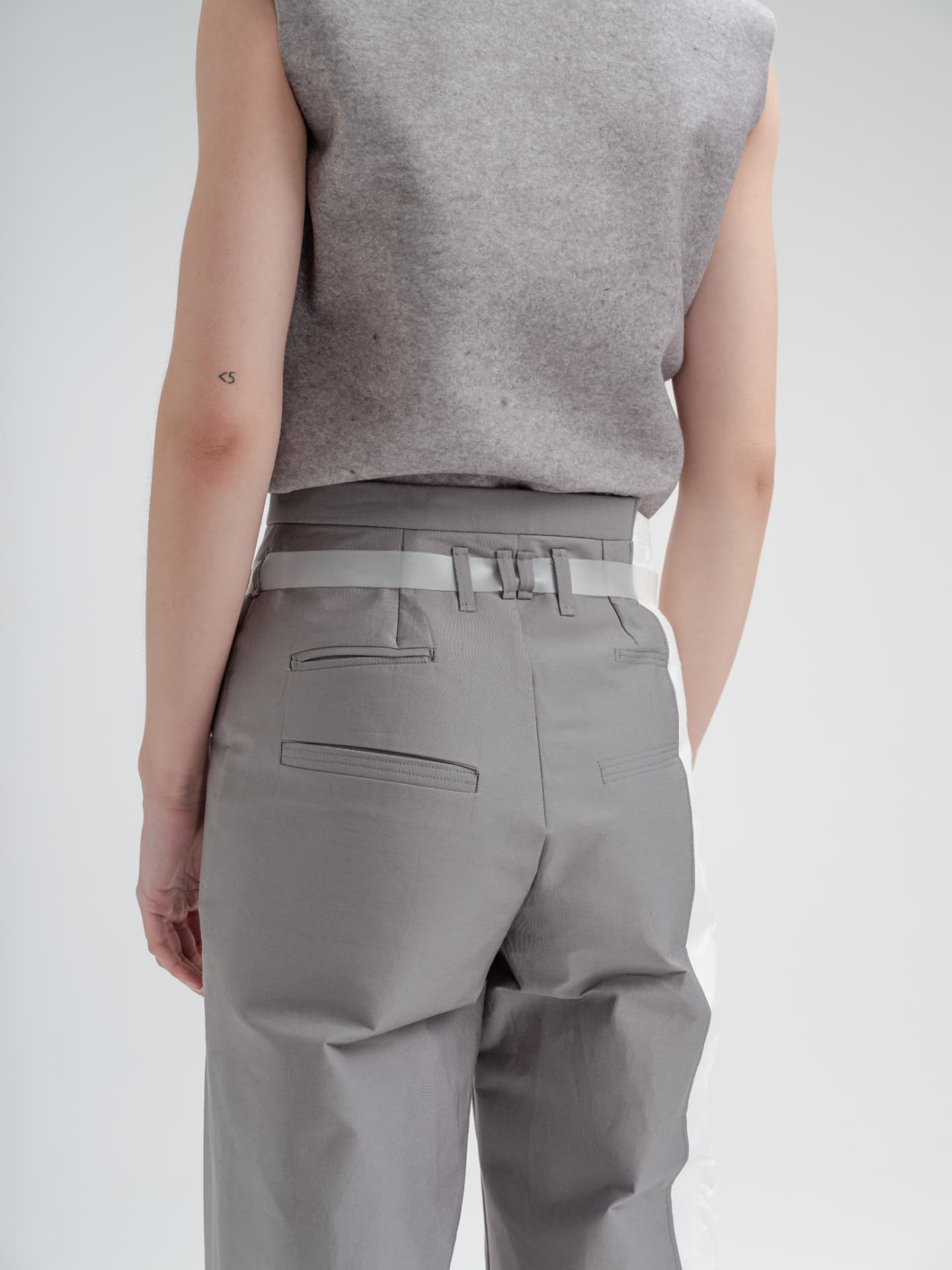 Loading, Where AI interprets fashion, image 22