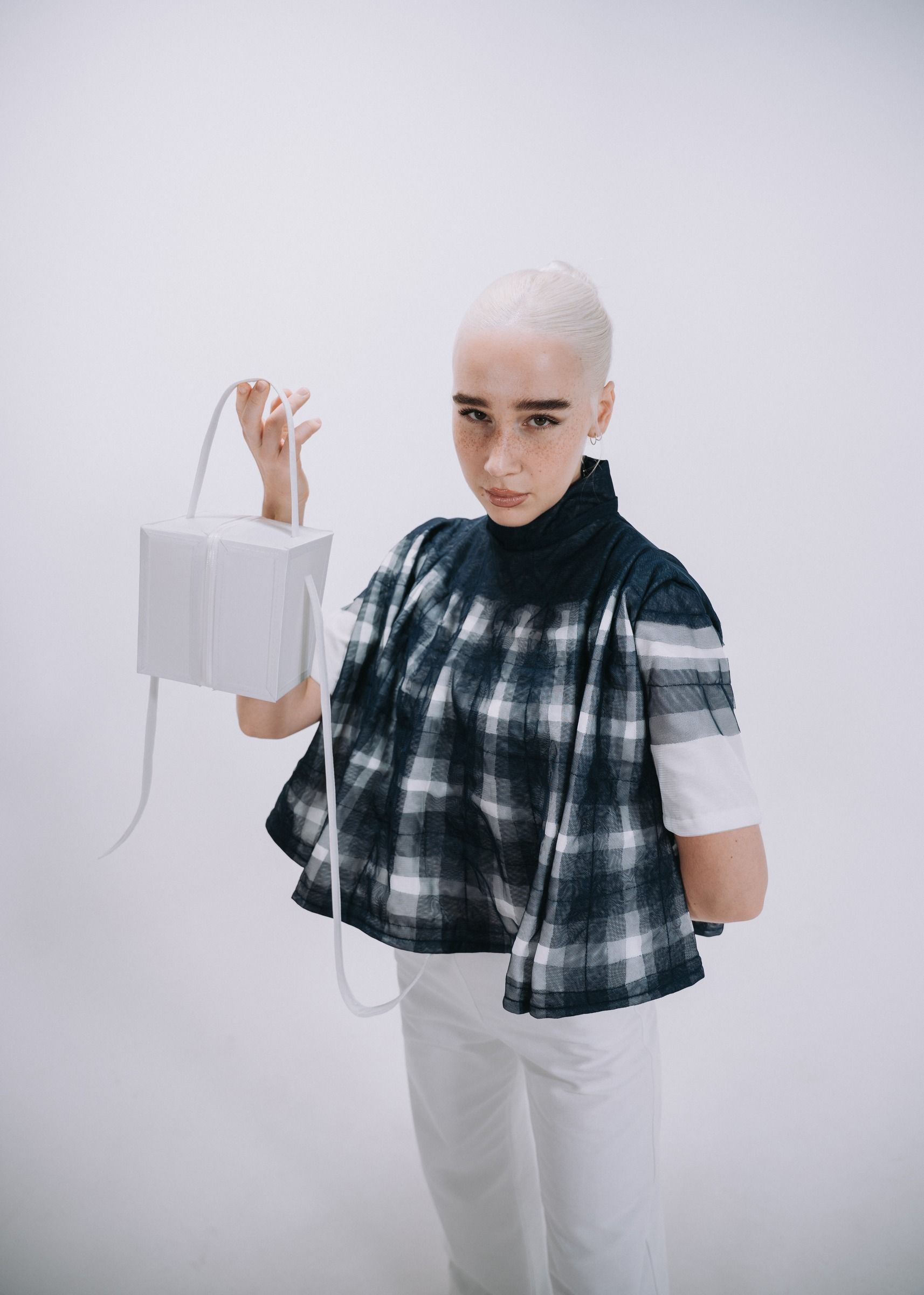 Augmented Identity, Between Algorithms and Authenticity, image 09
